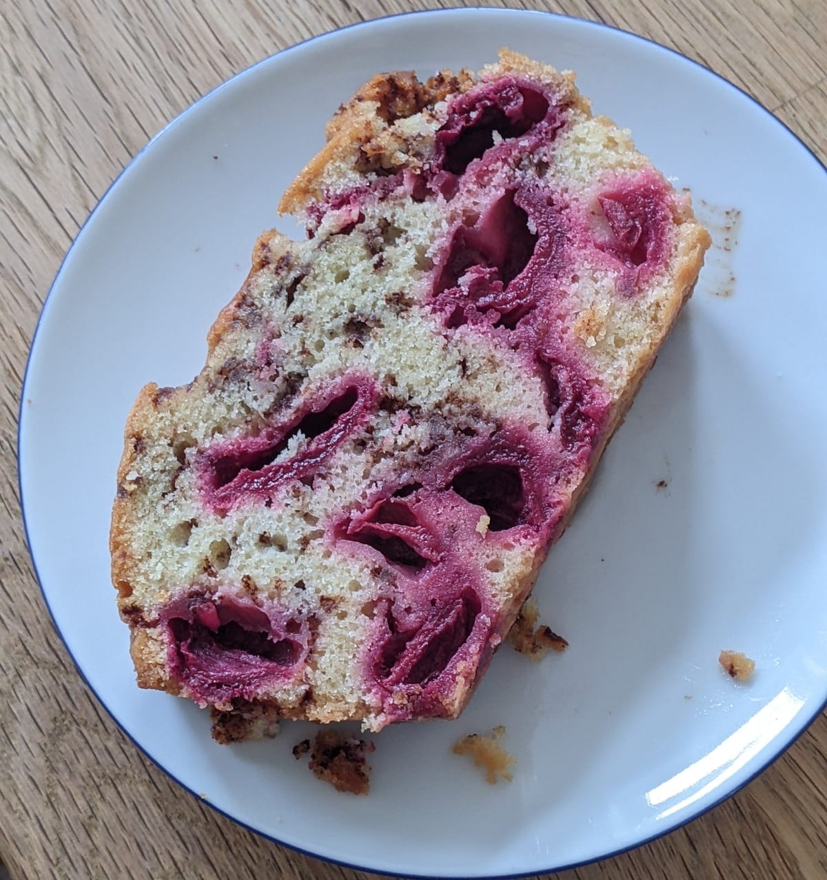 Ameisen-Sauerkirsch-Kuchen